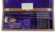 Load image into Gallery viewer, Boxed Set by Fenton of Ohio with Provenance